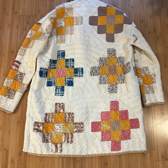 Incredible Handmade Vintage Quilted Cardigan Coat - Picture 2 of 3